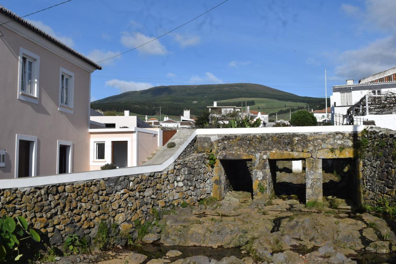 Villa Casas Da Ribeira Santa Bárbara Esterno foto