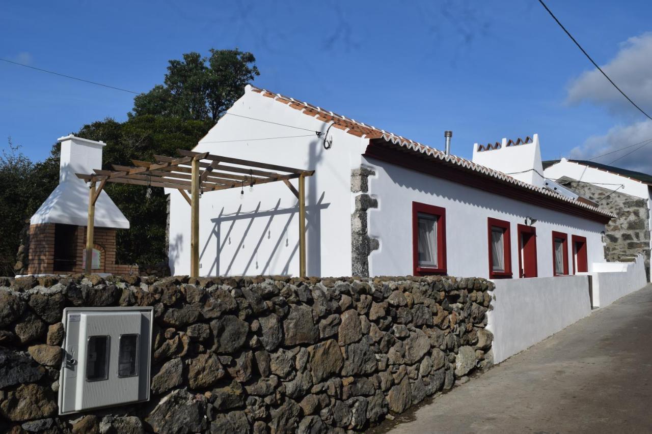 Villa Casas Da Ribeira Santa Bárbara Esterno foto